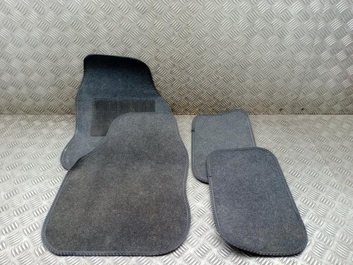 Peugeot 208 floor mat - peugeot,